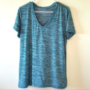 Reebok XL Textured poly workout top